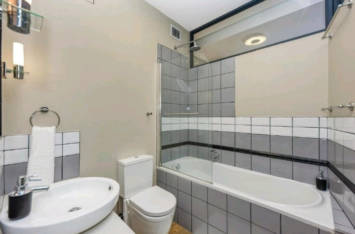 Per night Easy Stay - The Vantage Rosebank