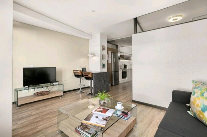 Per night Easy Stay - The Vantage Rosebank