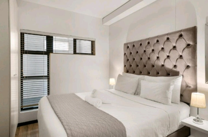 Per night Easy Stay - The Vantage Rosebank