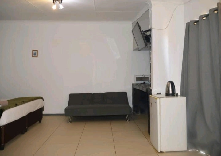 Per Night Linden Guest House