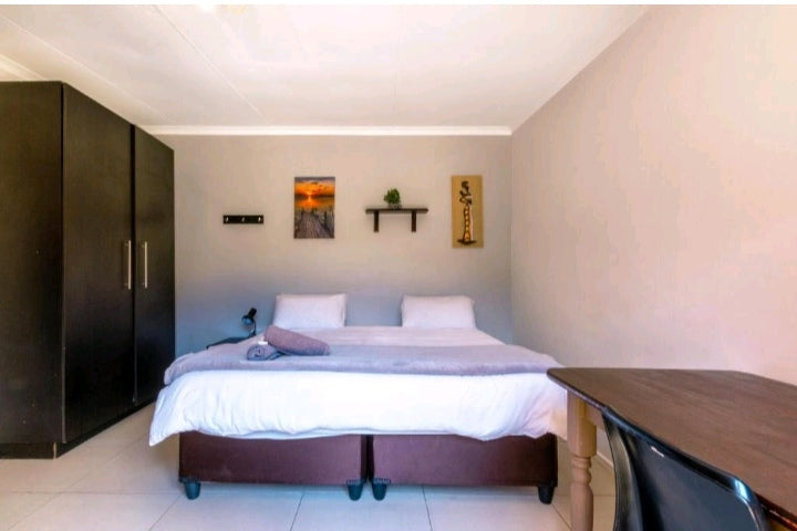 Per Night Linden Guest House