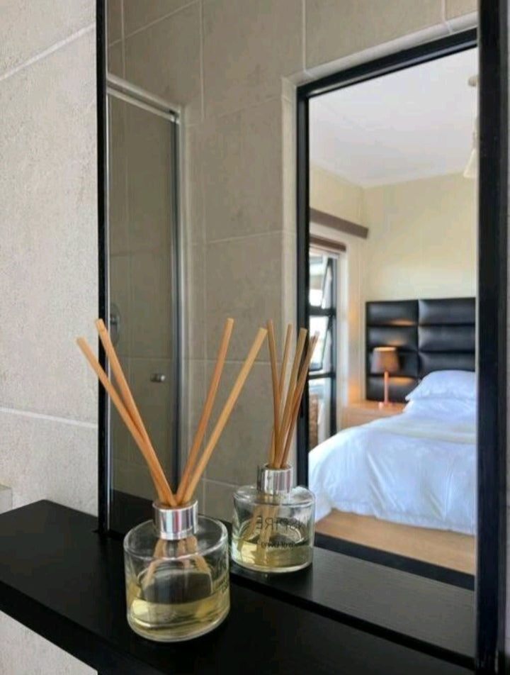 Per Night Earthy and Organic
