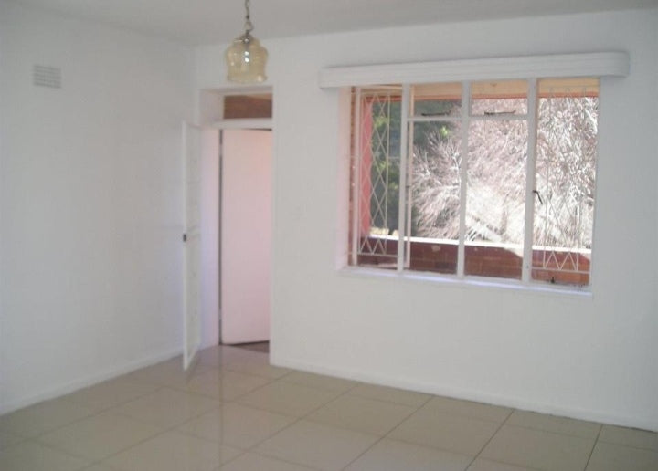 Flat to rent in Towerby