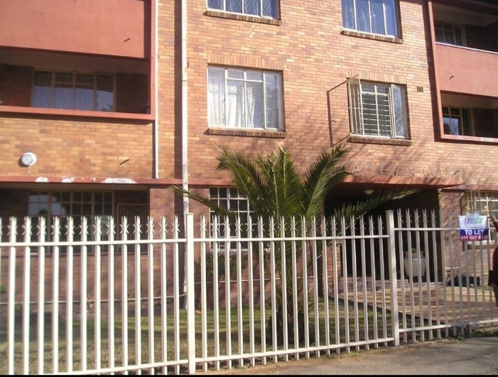 Flat to rent in Towerby