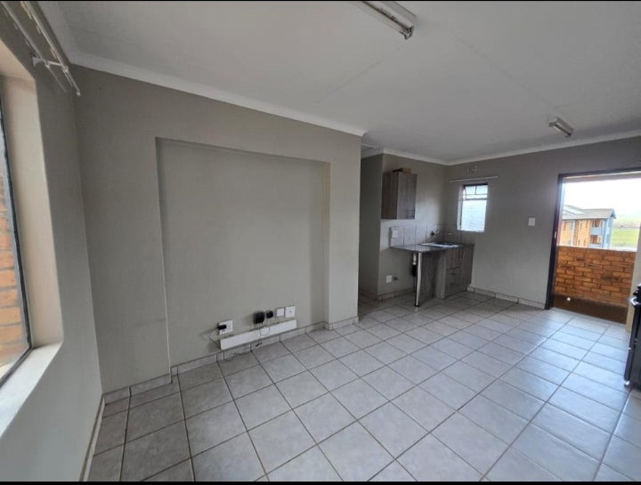 Flat To Rent In Sky City