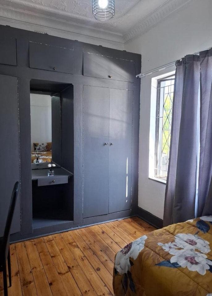 Flat To Rent In Westdene