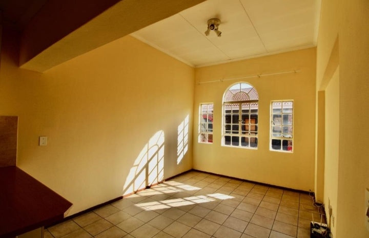 Flat To Rent In Ravenswood