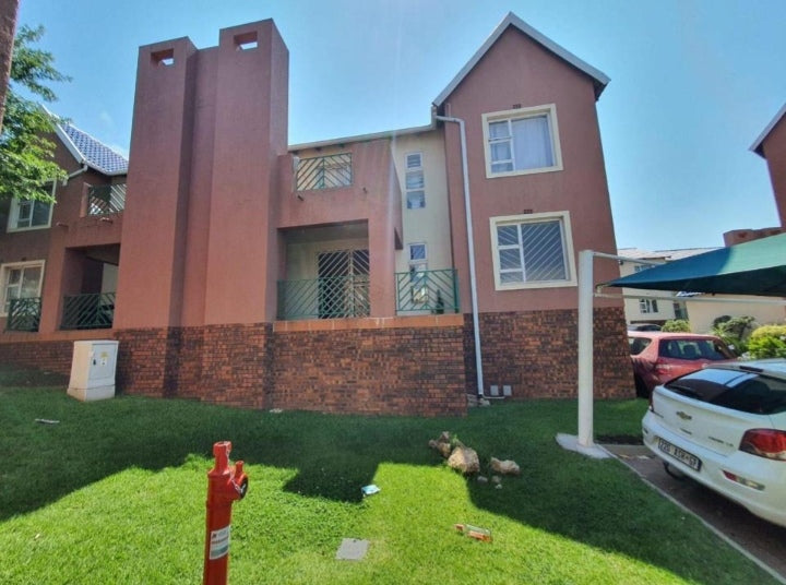 Flat To Rent In Winchester Hills