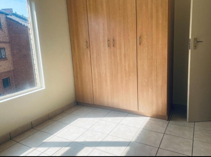 Flat To Rent In Olympics Ah