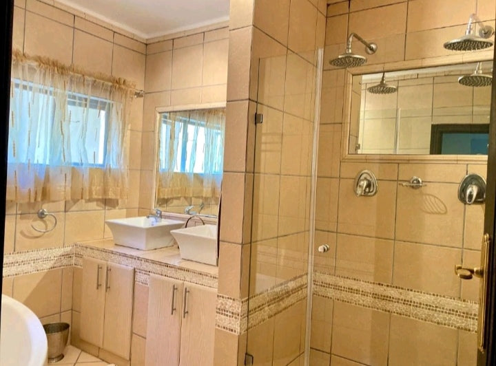 Per Night Villa Monche