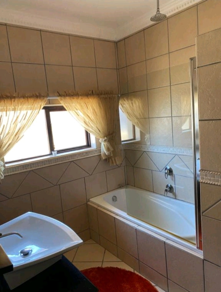 Per Night Villa Monche