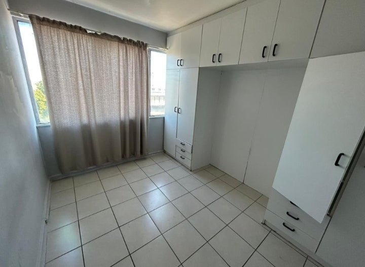 Flat To Rent In Parow East