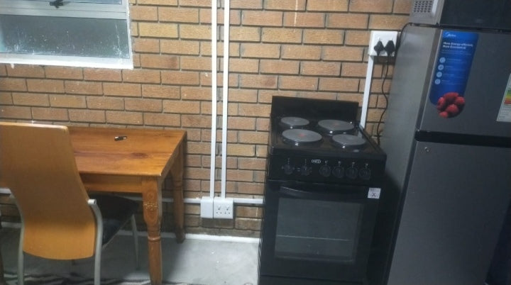 Flat To Rent In Rosebank