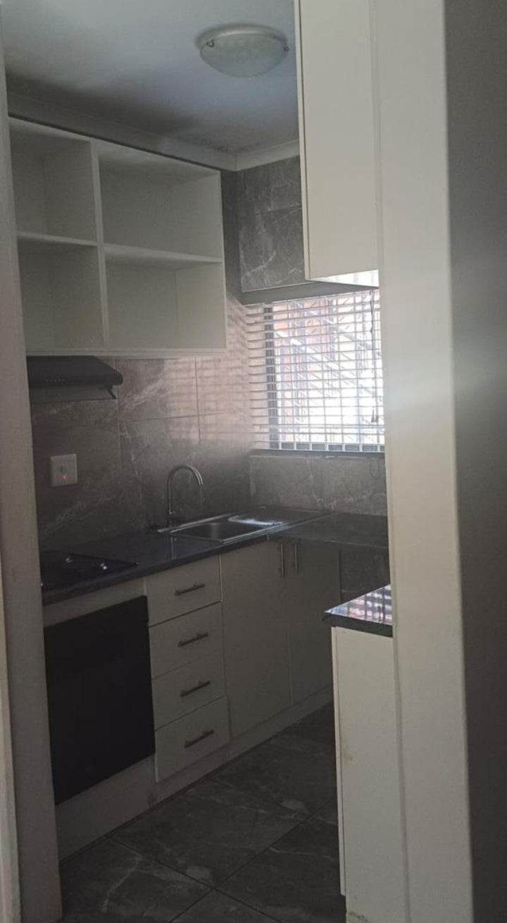 Flat To Rent In Kuils River South