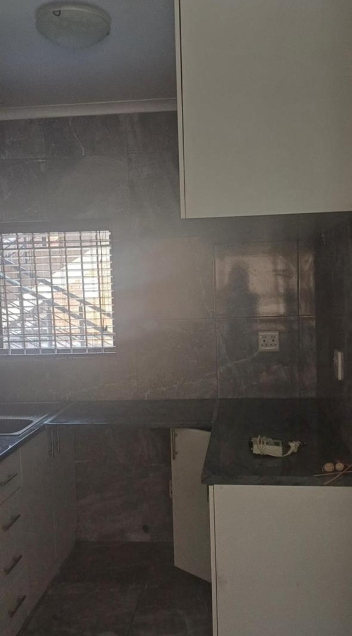 Flat To Rent In Kuils River South