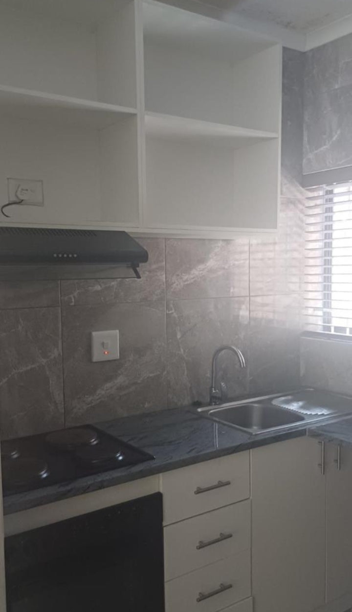 Flat To Rent In Kuils River South