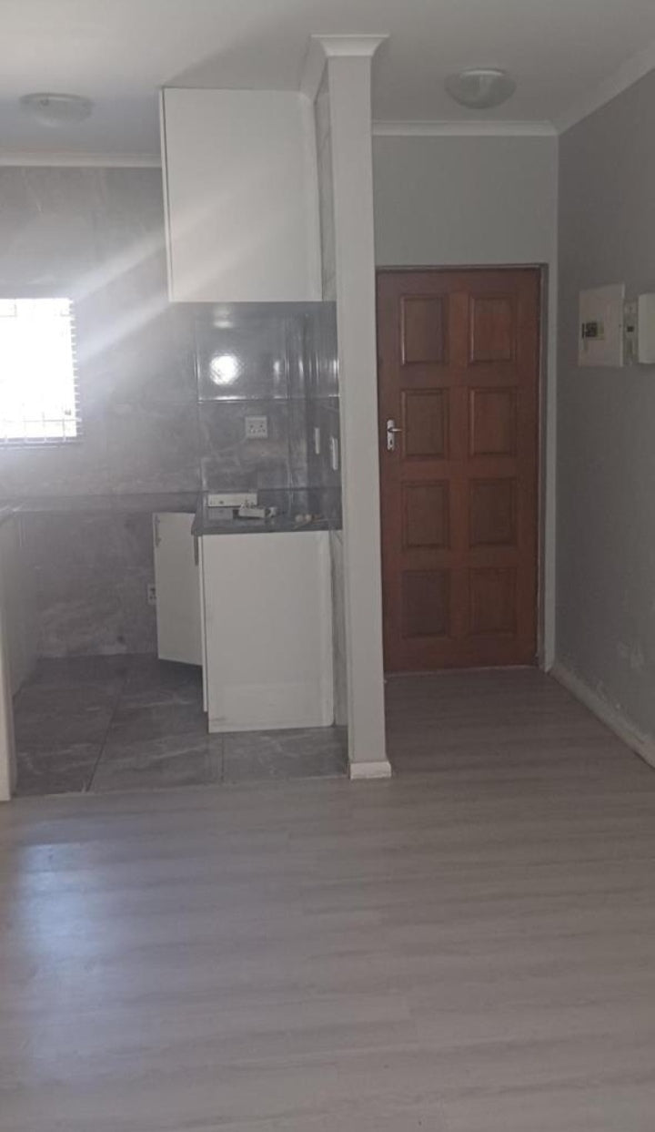 Flat To Rent In Kuils River South