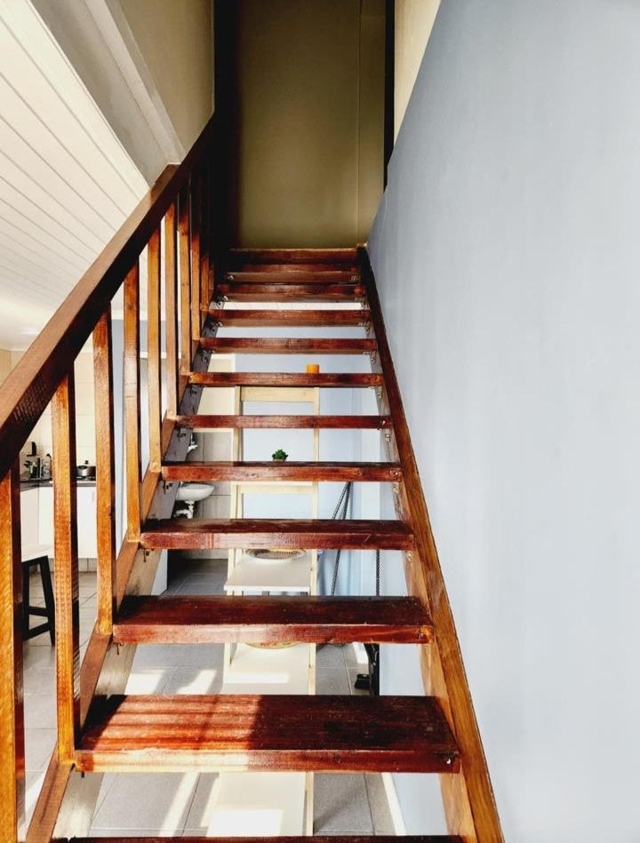 Flat To Rent In Oakdale