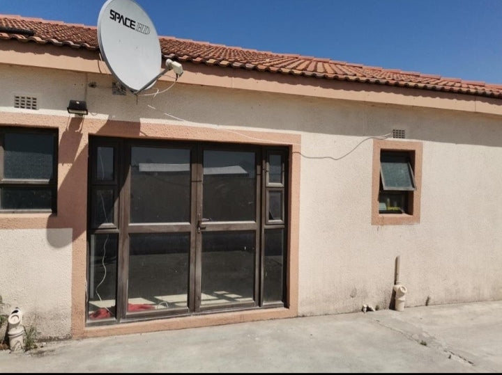 Flat To Rent In Elsies River