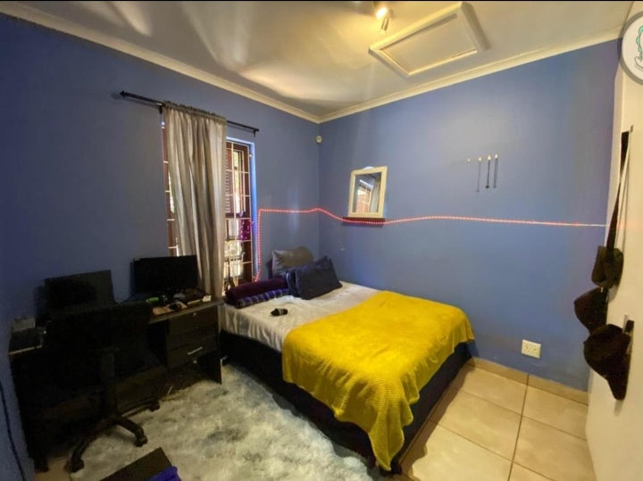 Flat To Rent In Mowbray