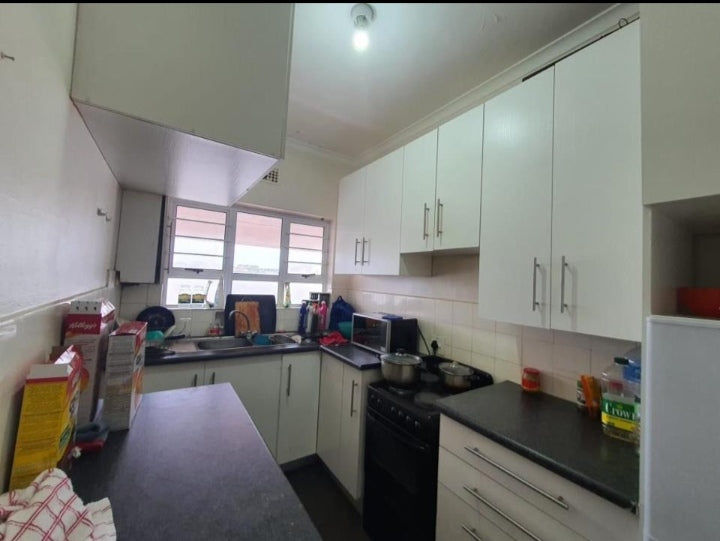 Flat To Rent In Rosebank