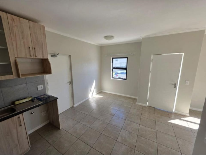 Flat To Rent In Bracken fell South