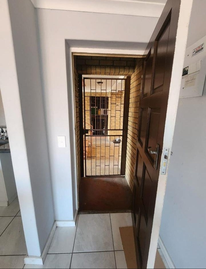 Flat To Rent In Morgenster