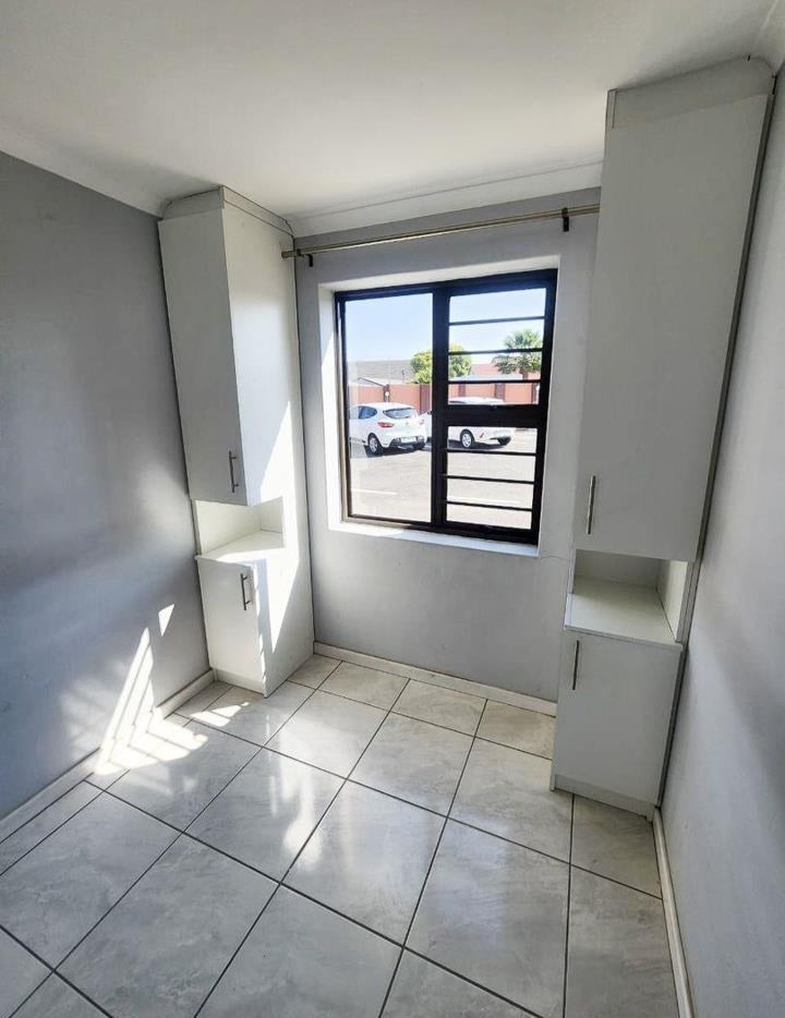 Flat To Rent In Morgenster