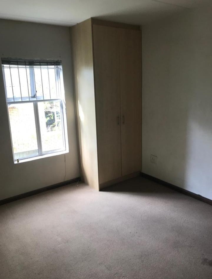 Flat To Rent In Brackenfell Central