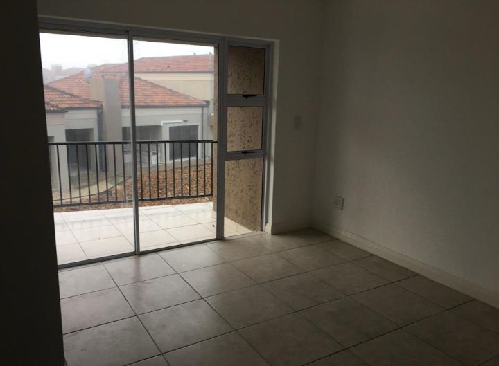 Flat to Rent In Brackenfell Central