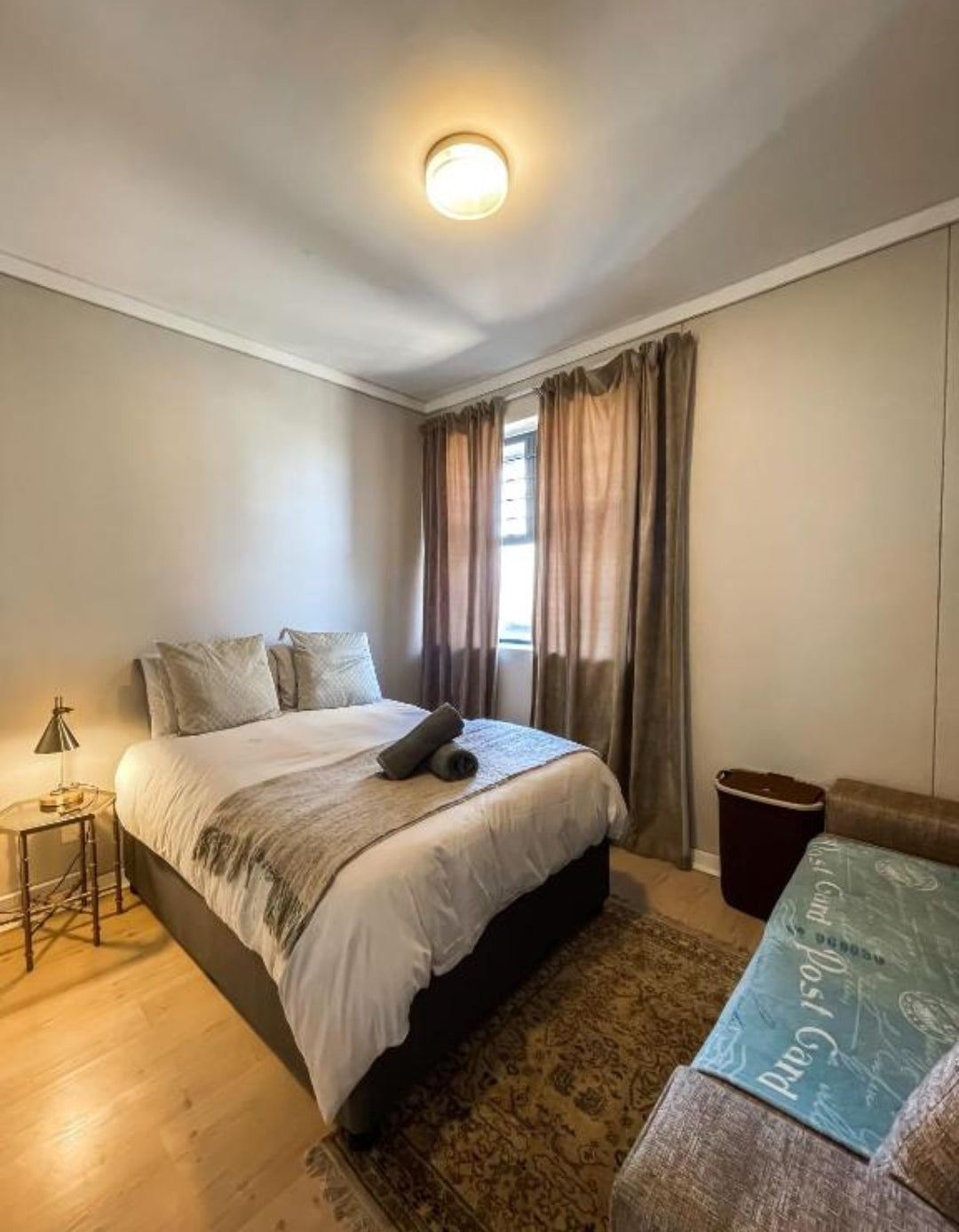 Per Night Point Waters Front Executive