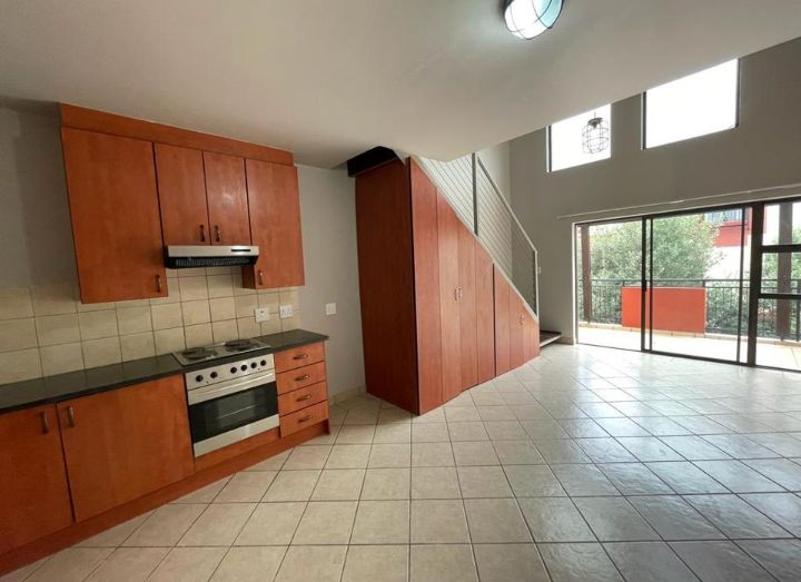 Flat To Rent Oukraal Estate