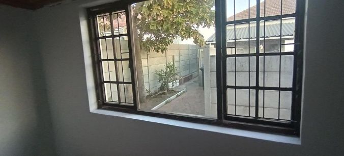 Flat To Rent In Glenlilly
