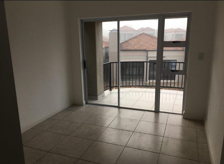 Flat to Rent In Brackenfell Central