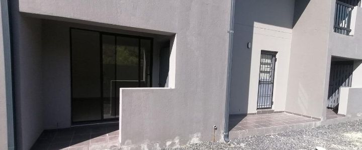 Flat To Rent In Parklands East