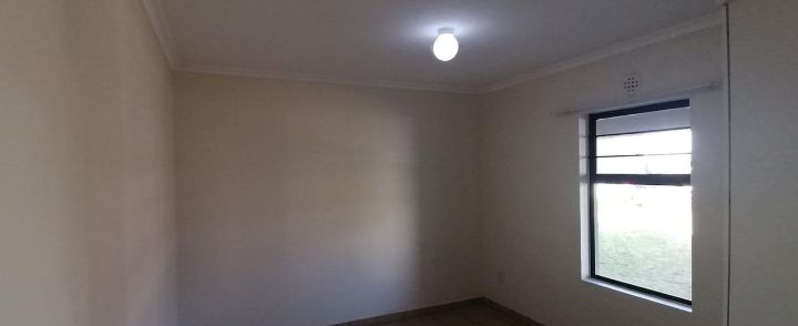 Flat To Rent In Parklands East