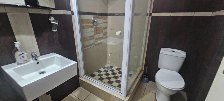 Flat To Rent In Overport