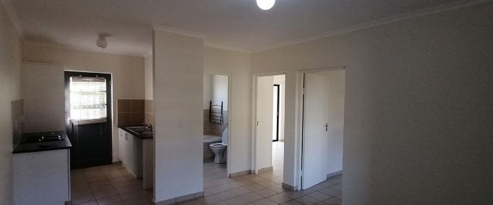Flat To Rent In Parklands East