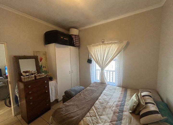 Flat To Rent In Parklands East