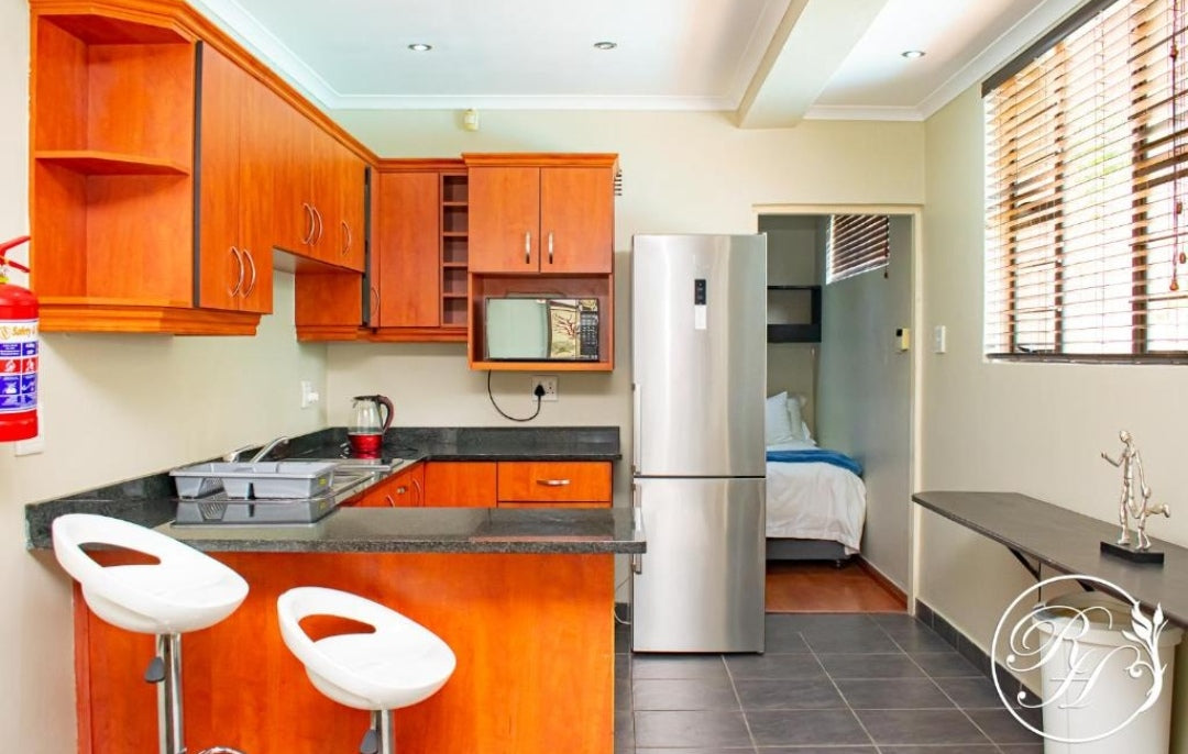 Per Night Roseland House self catering