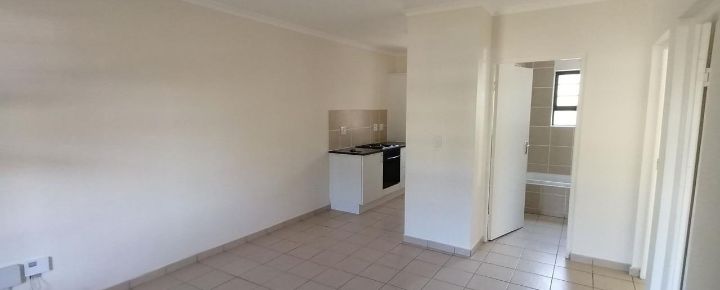 Flat To Rent In Parklands East