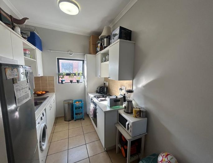 Flat To Rent In Parklands East