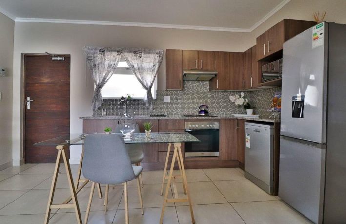 Flat To Rent In Johannesburg North