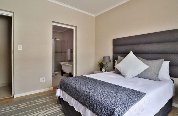 Flat To Rent In Johannesburg North