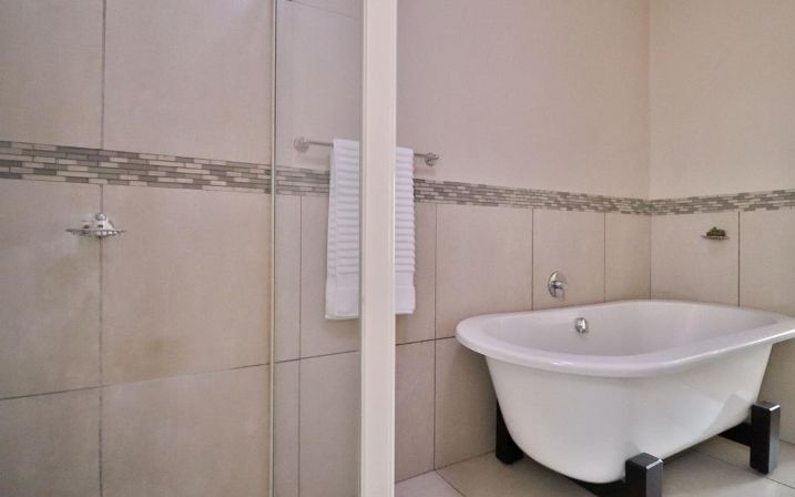 Flat To Rent In Johannesburg North