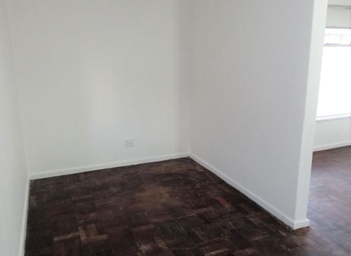 Flat To Rent In Richmond Estate
