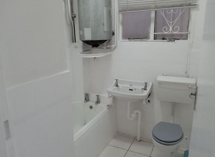 Flat To Rent In Richmond Estate