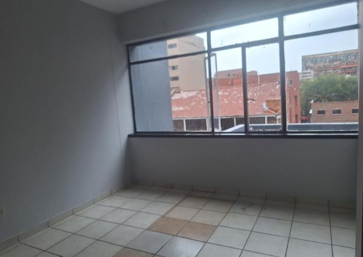 Flat To Rent In Berea