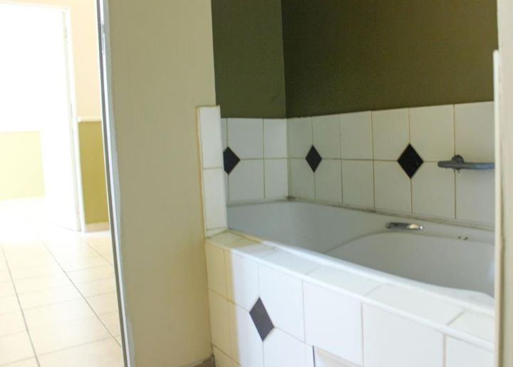 Flat To Rent In Johannesburg Central
