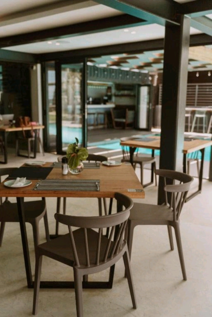 Per night Palm Sands Beach house